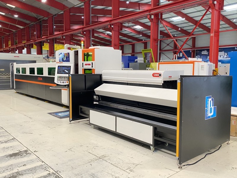 Découpe laser fibre pour tube et profilé LT120