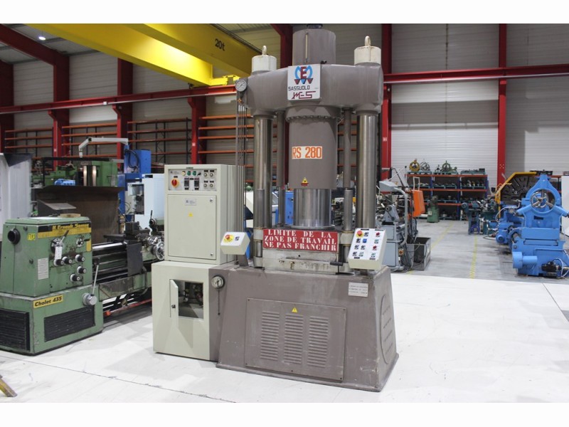 Presse hydraulique à 4 colonnes RS280