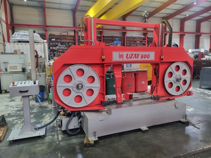 Scie à ruban semi automatique S800SA