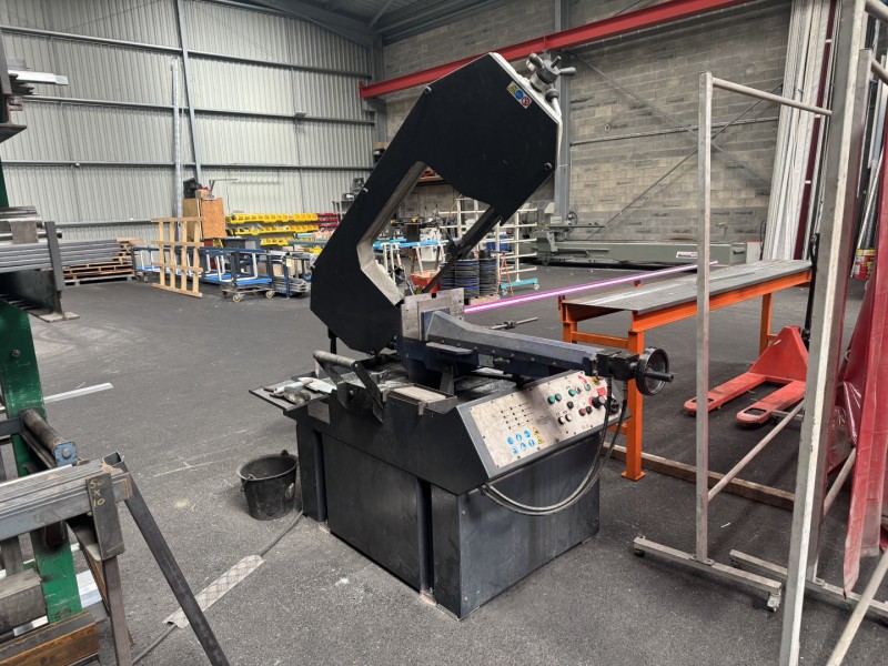 Scie à ruban semi automatique S355SA