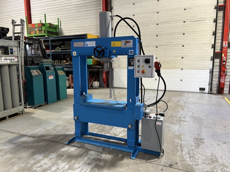 Presse hydraulique d'atelier PSS 70