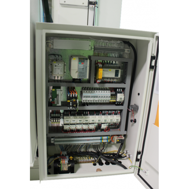 UH 1500