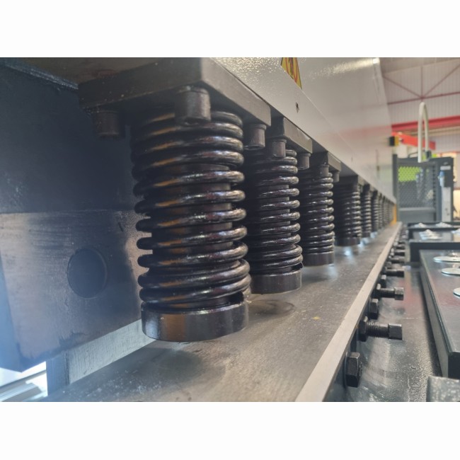 C (2000x12 à 4000x20)