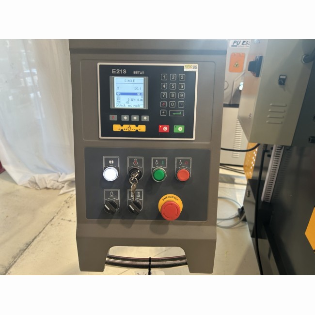 C3200x6