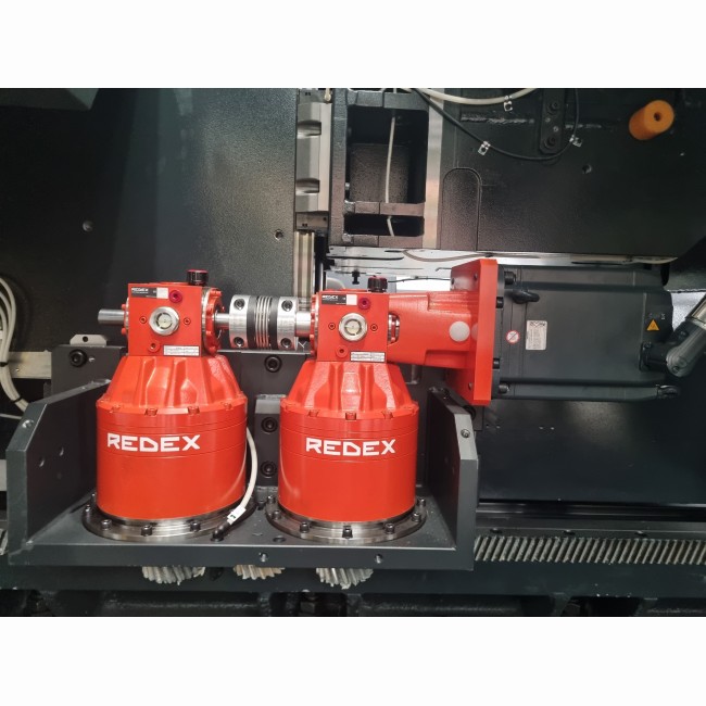 Fraiseuse banc fixe FENIX ( X: 4500 / Y: 1250 à 1500 / Z: 1500 à 3000)