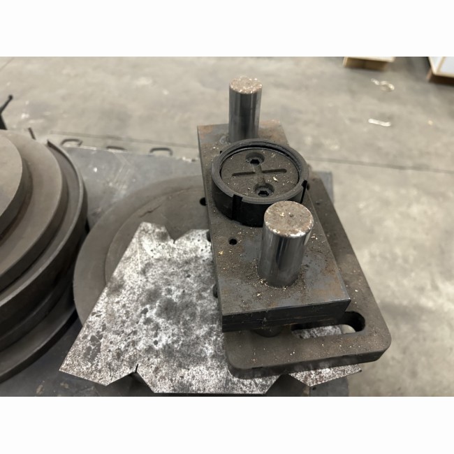 Presse hydraulique occasion NARGESA MX 340G