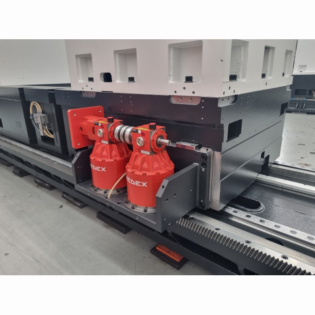Fraiseuse banc fixe FOX M ( X: 5000 à 14000 / Y: 3000 à 5000 / Z: 1000 à 1750)