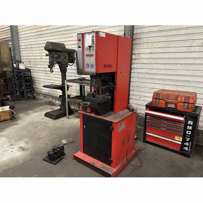 Presse hydraulique occasion NARGESA MX 340G