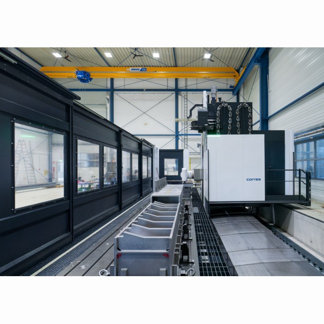 Fraiseuse banc fixe AXIA ( X: 4000 à 25000 / Y: 1500 à 1750 / Z: 2500 à 4000)