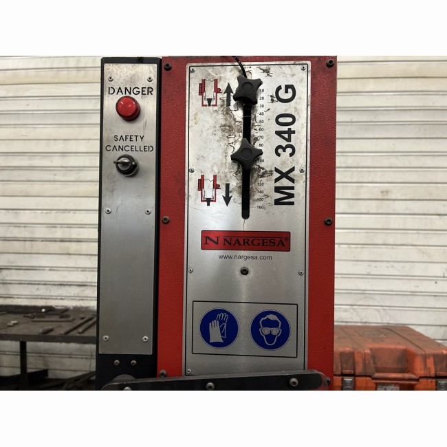 Presse hydraulique occasion NARGESA MX 340G