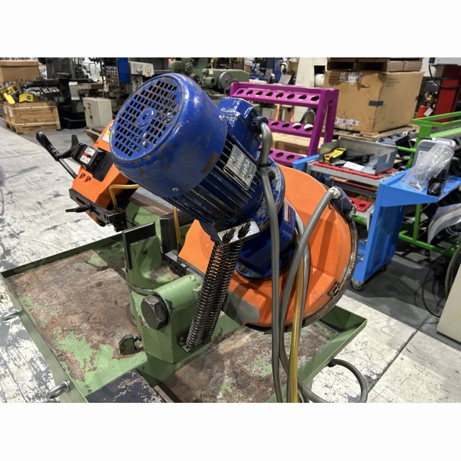 Scie à ruban d'occasion FMB TRITON