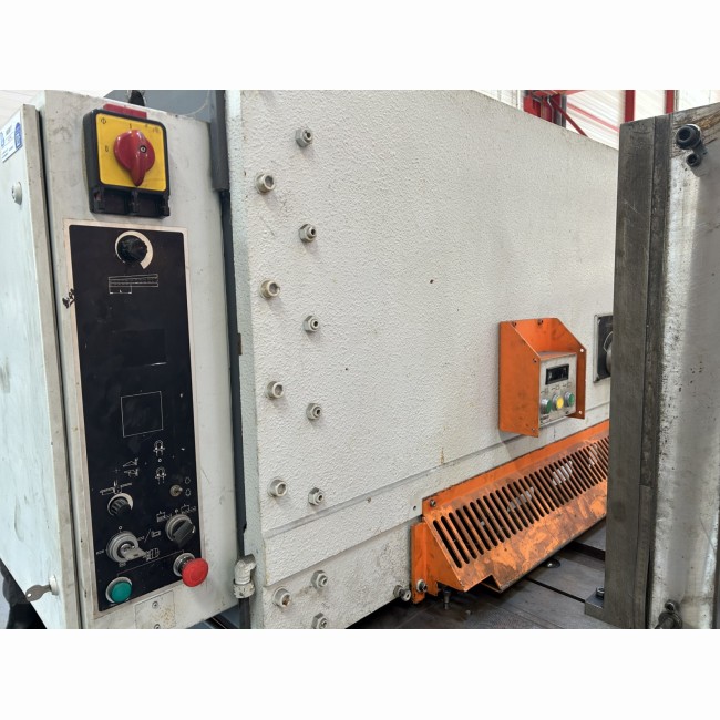 HVS 310 - 13/16