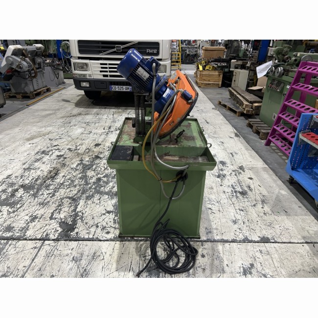 Scie à ruban d'occasion FMB TRITON